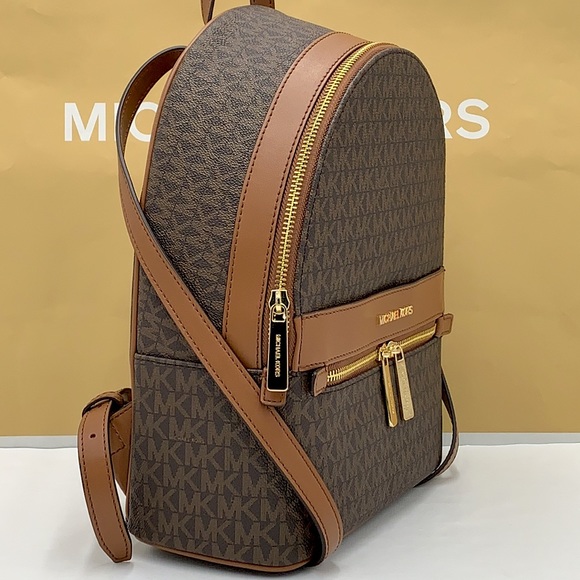 MICHAEL KORS KENLY MEDIUM BACKPACK BROWN SIGNATURE COLOR - Picture 2 of 16